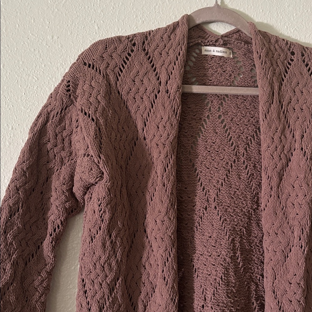 ❌SOLD❌ Moon & Madison Chunky Sweater Cardigan - Picture 3 of 5